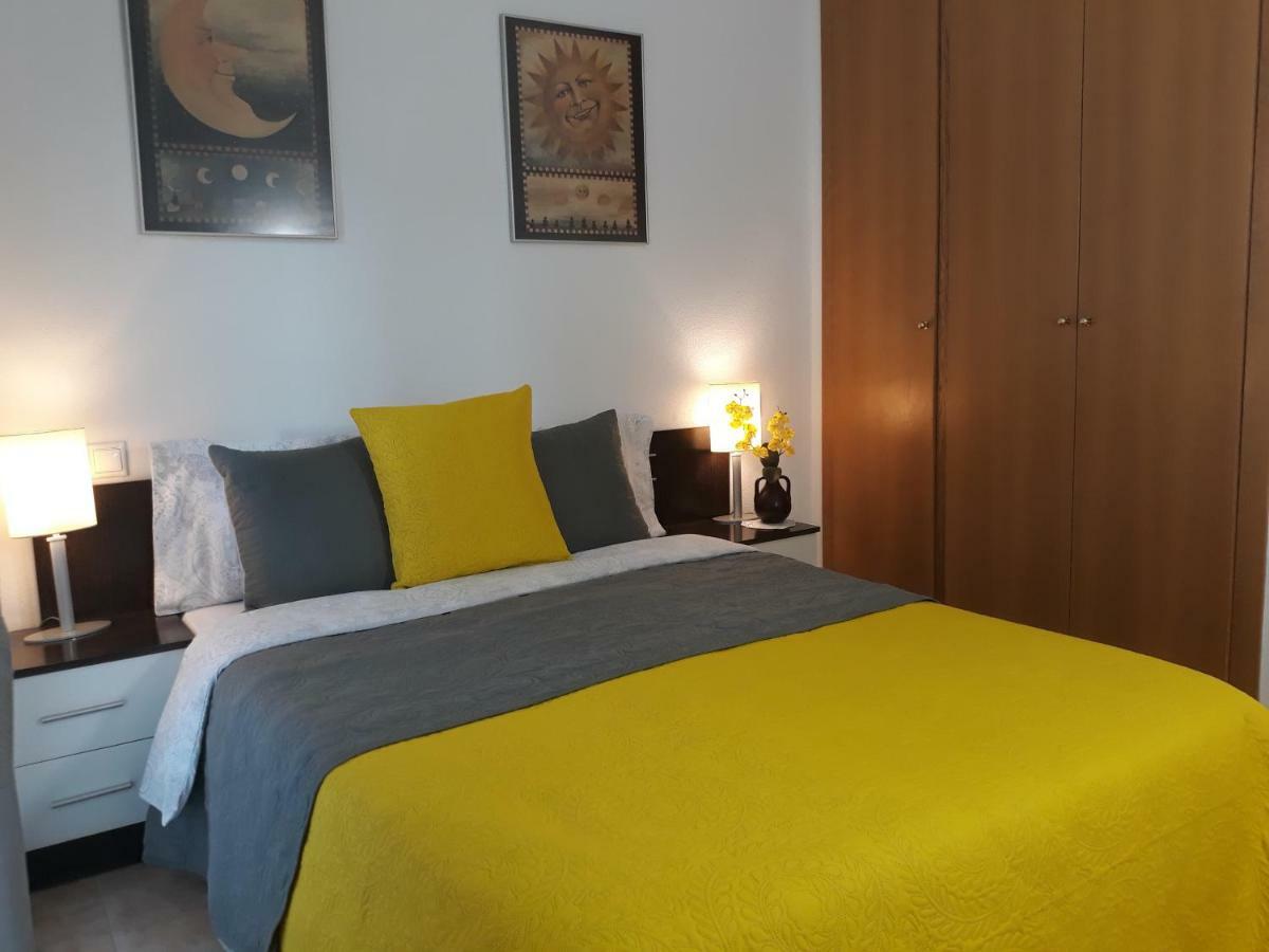Casa Tranquila 3 Bedroom Apartment Ac Wifi อาลิกันเต ภายนอก รูปภาพ