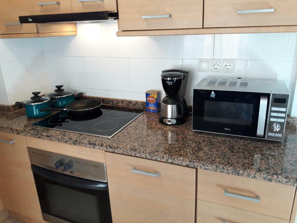 Casa Tranquila 3 Bedroom Apartment Ac Wifi อาลิกันเต ภายนอก รูปภาพ