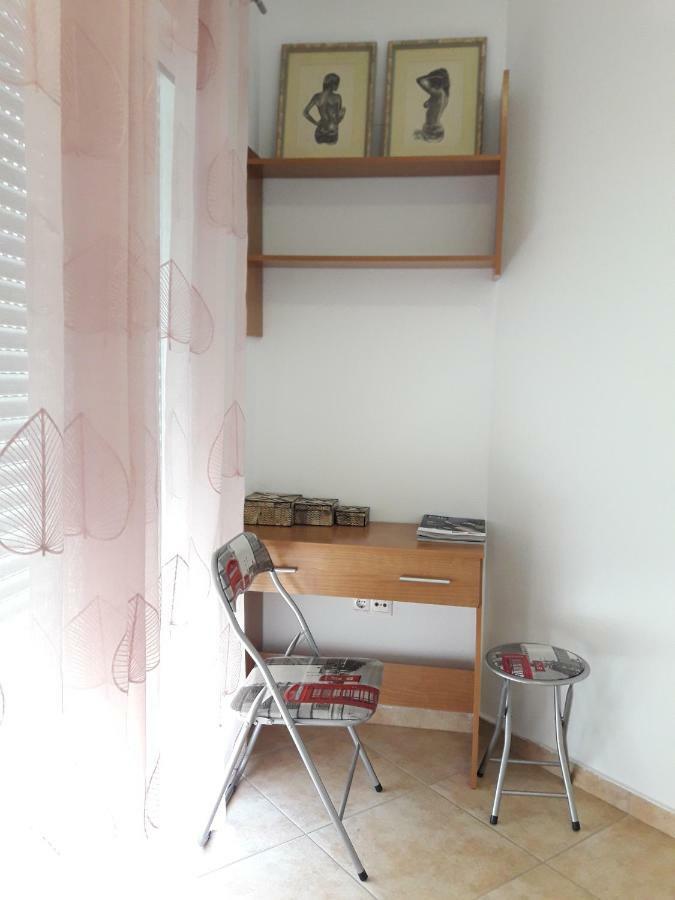 Casa Tranquila 3 Bedroom Apartment Ac Wifi อาลิกันเต ภายนอก รูปภาพ